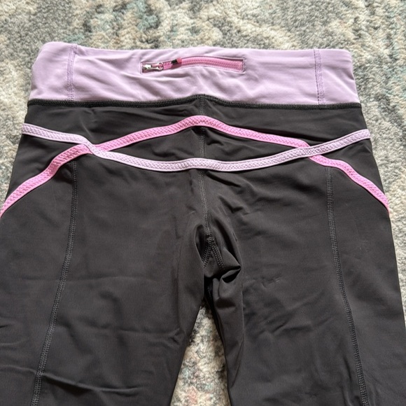 Lululemon Run Pace Crop Size 6 - Picture 9 of 11